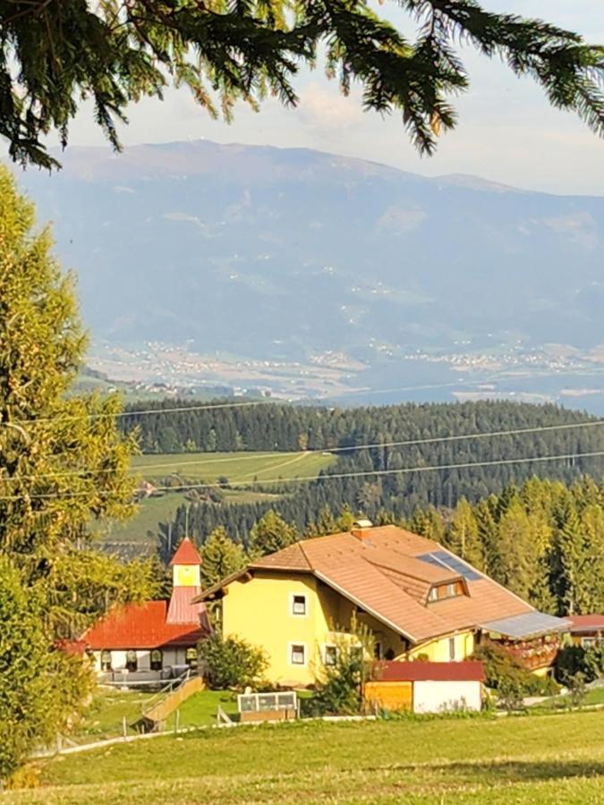 Urige Waldbienenhuette Apartment Diex Exterior photo